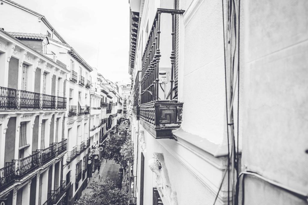 מדריד Hostal Lisboa מראה חיצוני תמונה